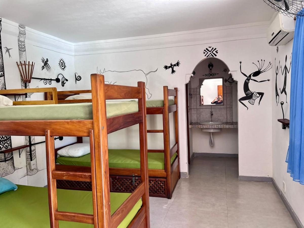 Na Casa 11 Hostal Porto Seguro